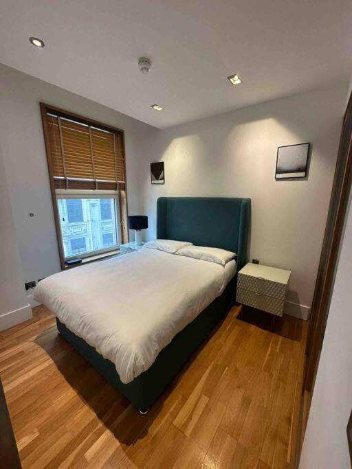 1 Bedroom In St Piccadilly Hy10 Londra